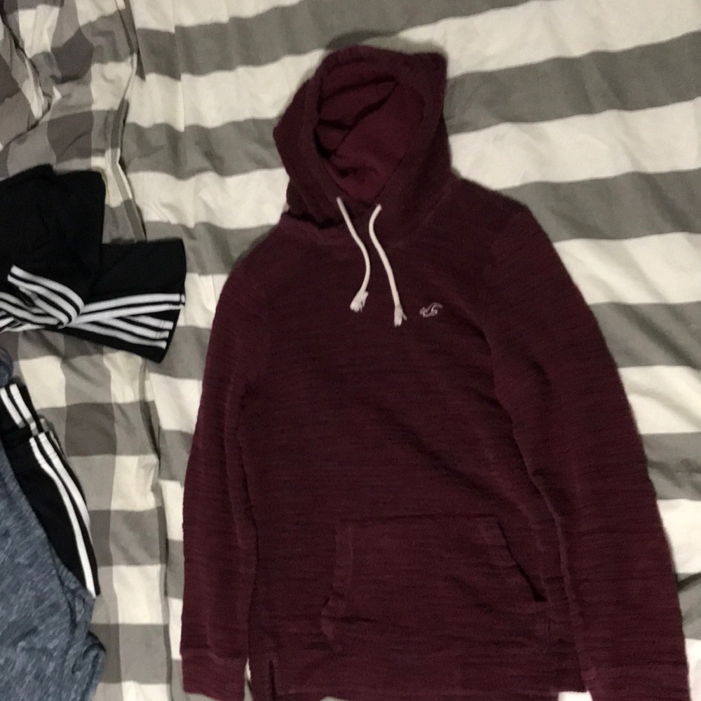 Hollister sweatshirt